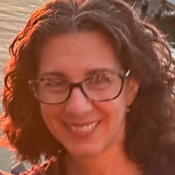 Meet your Posher, Nancy - Picture 1 of 1